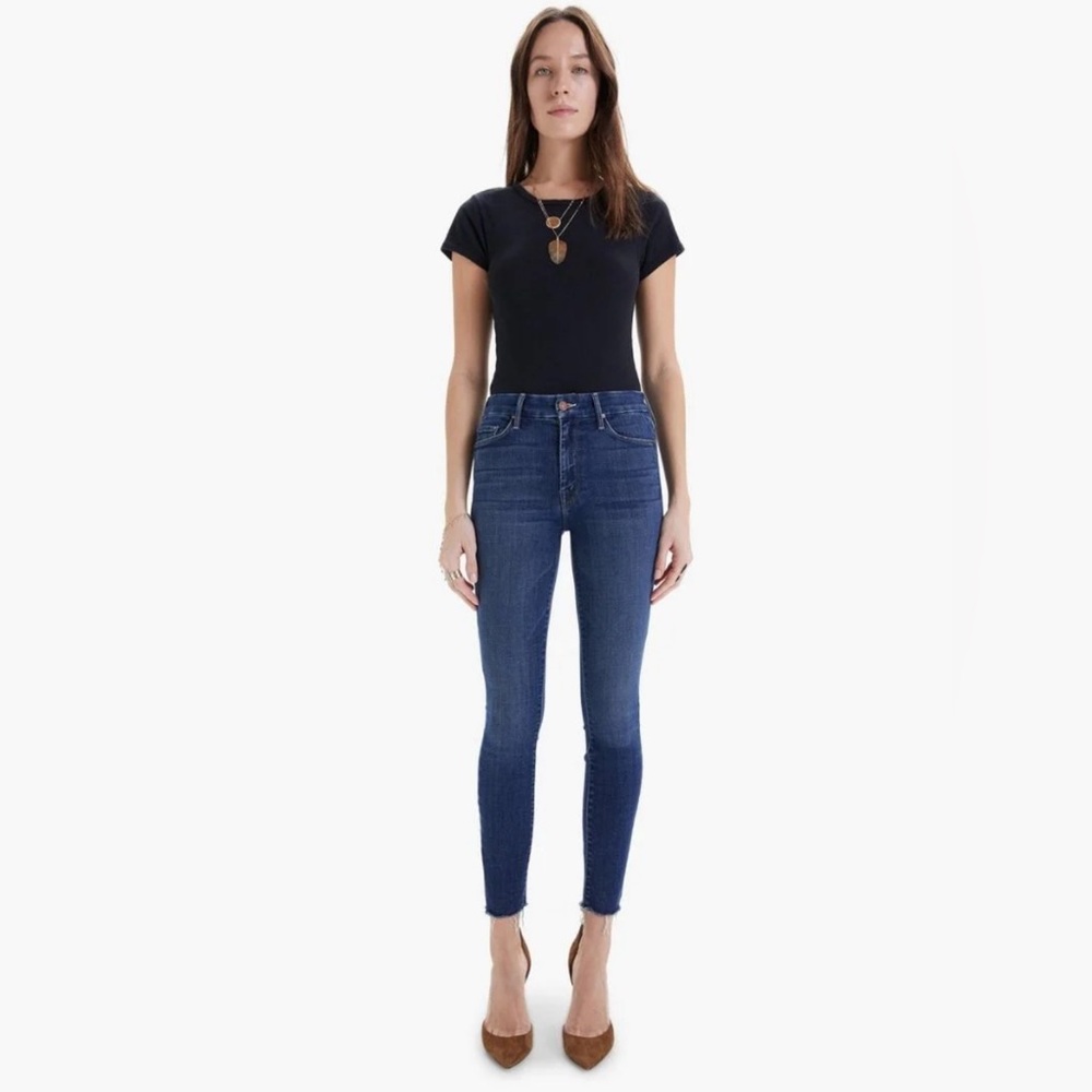 Mother High Waisted Looker Ankle Fray - size 26